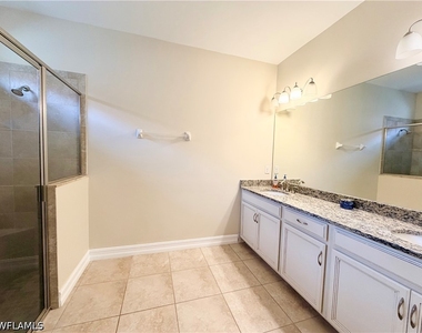 16432 Aberdeen Way - Photo Thumbnail 9