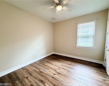 16432 Aberdeen Way - Photo Thumbnail 14