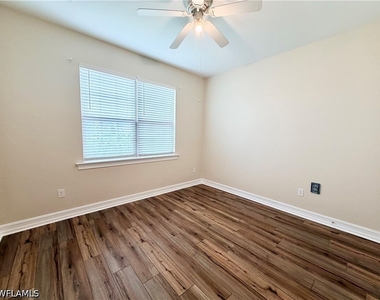 16432 Aberdeen Way - Photo Thumbnail 13