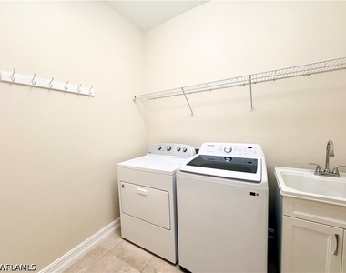 16432 Aberdeen Way - Photo Thumbnail 15