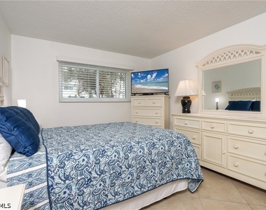 766 Central Avenue - Photo Thumbnail 9