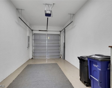 10260 Olivewood Way - Photo Thumbnail 26