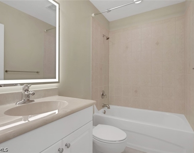 10260 Olivewood Way - Photo Thumbnail 18