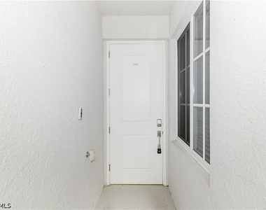 5749 Double Eagle Circle - Photo Thumbnail 20
