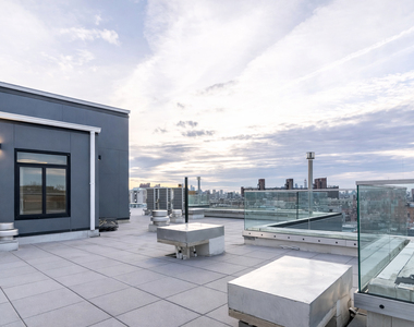 594 Bushwick Avenue - Photo Thumbnail 9