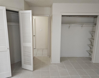 18539 Lippizaner Drive - Photo Thumbnail 25