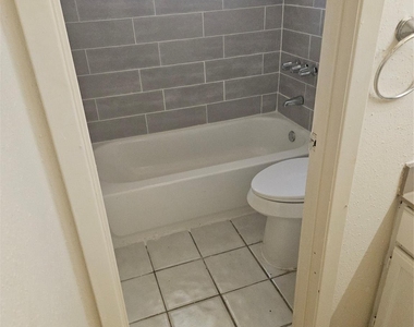 18539 Lippizaner Drive - Photo Thumbnail 22