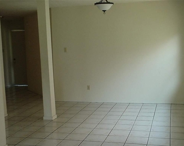 18539 Lippizaner Drive - Photo Thumbnail 2