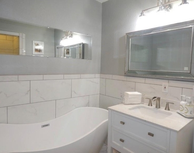 8821 Woodruff Street - Photo Thumbnail 13