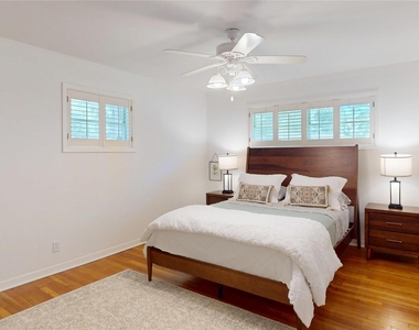 4826 Waynesboro Drive - Photo Thumbnail 13