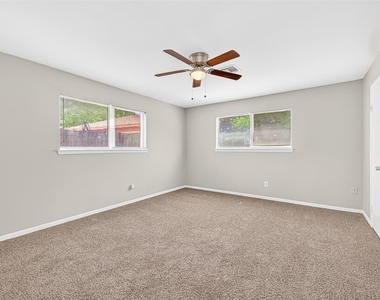 403 Mistywood Drive - Photo Thumbnail 15