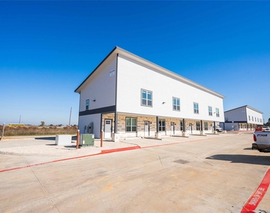 2101 Renike Road - Photo Thumbnail 19