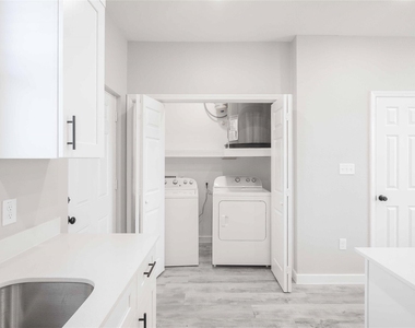 2101 Renike Road - Photo Thumbnail 3