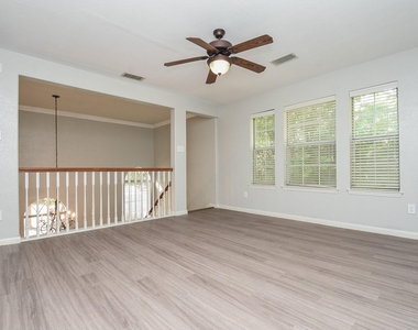 202 W Sterling Pond Circle - Photo Thumbnail 25