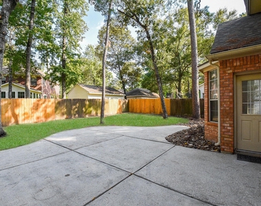 202 W Sterling Pond Circle - Photo Thumbnail 3