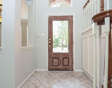 202 W Sterling Pond Circle - Photo Thumbnail 8