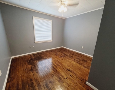 7535 Thurow Street - Photo Thumbnail 10