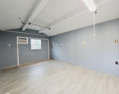 7535 Thurow Street - Photo Thumbnail 23