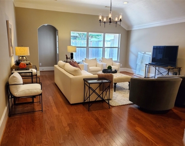 15939 Cottage Ivy Circle - Photo Thumbnail 10