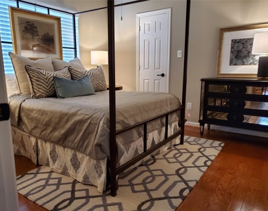 15939 Cottage Ivy Circle - Photo Thumbnail 6