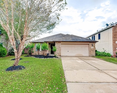 7910 Raven Creek Lane - Photo Thumbnail 3