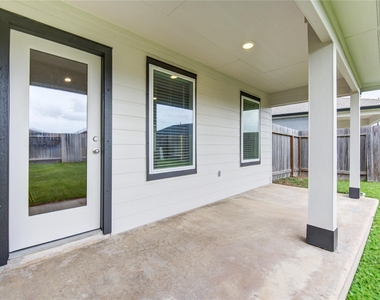 7715 Smooth Valley Court - Photo Thumbnail 41