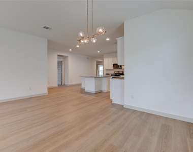 7715 Smooth Valley Court - Photo Thumbnail 24