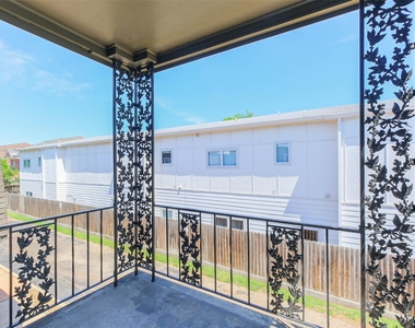 5922 Fairdale Lane - Photo Thumbnail 9
