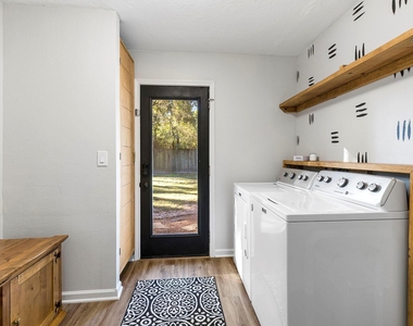 623 Hickory Ridge Drive - Photo Thumbnail 7