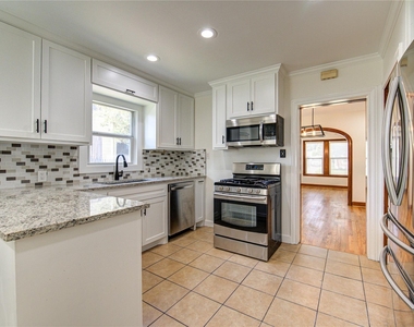 814 Sue Street - Photo Thumbnail 14