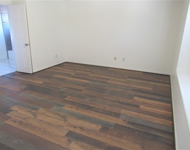 18822 Timber Way Drive - Photo Thumbnail 10