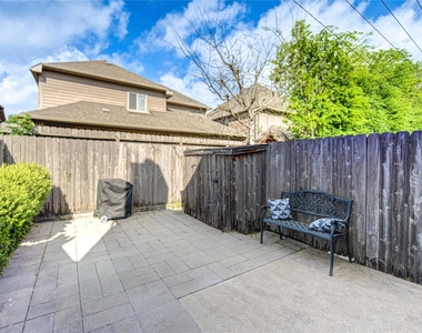 2002 Gentryside Drive - Photo Thumbnail 26