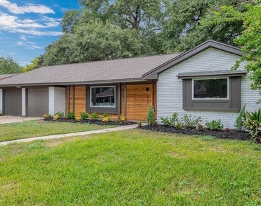 10058 Larston Street - Photo Thumbnail 1