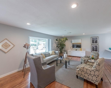 10058 Larston Street - Photo Thumbnail 4