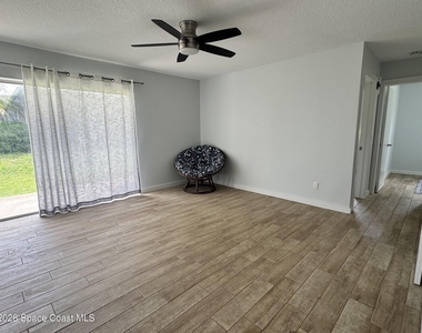 449 Del Monte Rd Road - Photo Thumbnail 10