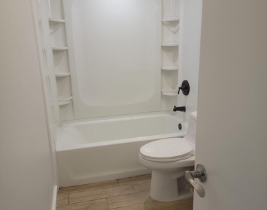 449 Del Monte Rd Road - Photo Thumbnail 4