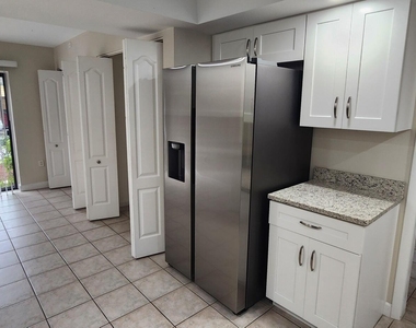 441 N Harbor City Boulevard - Photo Thumbnail 8
