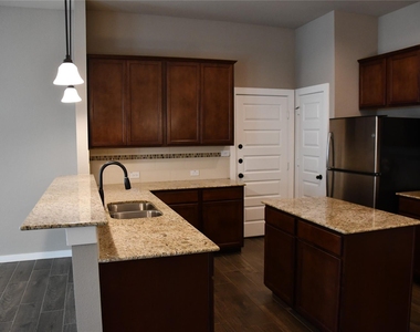 106 Wickersham - Photo Thumbnail 5