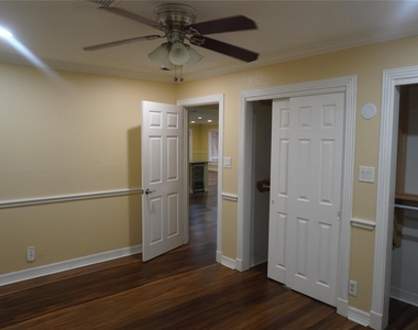 7506 Dearborn Street - Photo Thumbnail 5