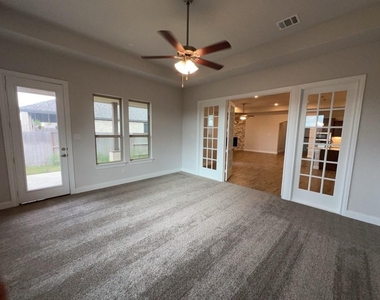 5714 Caracara Street - Photo Thumbnail 16