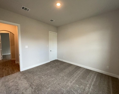 5714 Caracara Street - Photo Thumbnail 25