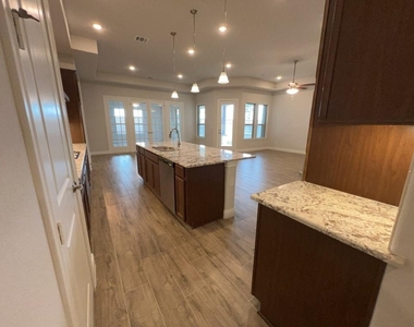5714 Caracara Street - Photo Thumbnail 7