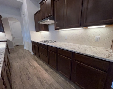 5714 Caracara Street - Photo Thumbnail 5