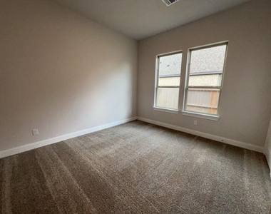 5714 Caracara Street - Photo Thumbnail 22
