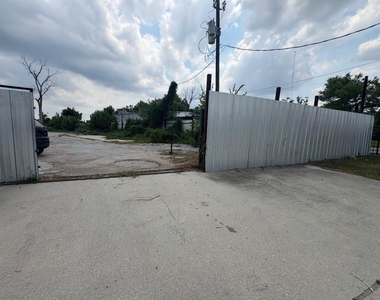 1904 Little York Road - Photo Thumbnail 5