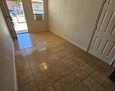 4115 Bering Street - Photo Thumbnail 3