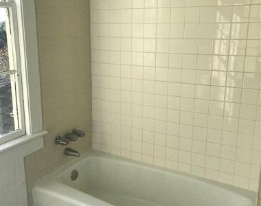 2127 Avenue K - Photo Thumbnail 5