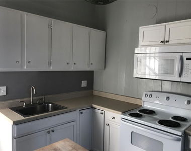 2127 Avenue K - Photo Thumbnail 1