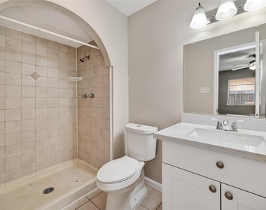 14034 Lourdes Drive - Photo Thumbnail 16