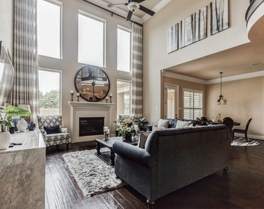 26310 Katy Springs Lane - Photo Thumbnail 4